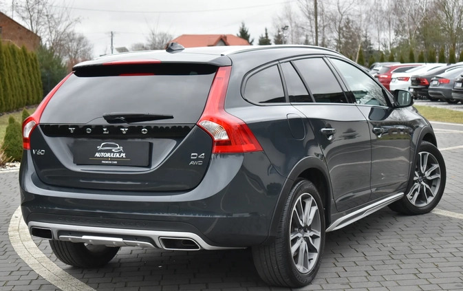 Volvo V60 Cross Country cena 79900 przebieg: 210000, rok produkcji 2017 z Prószków małe 781